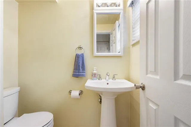 $309,900 | 524 Rainier Drive, Pittsburgh, PA 15239