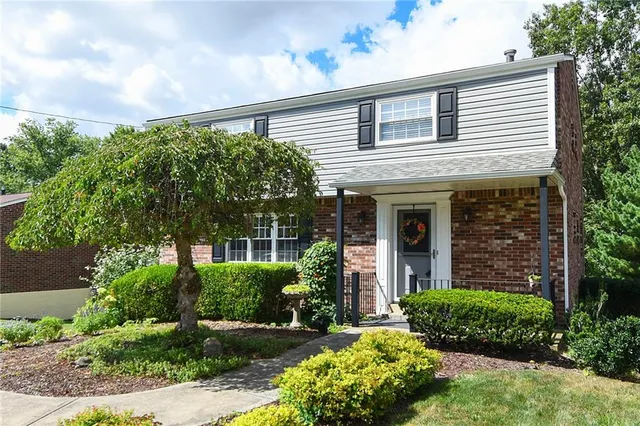 $309,900 | 524 Rainier Drive, Pittsburgh, PA 15239