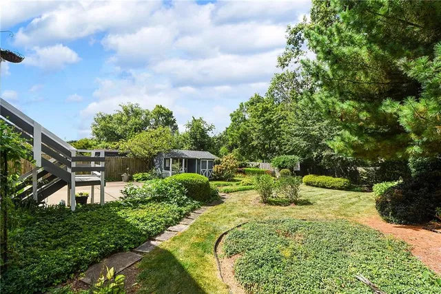 $309,900 | 524 Rainier Drive, Pittsburgh, PA 15239