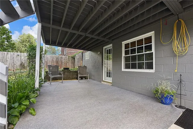 $309,900 | 524 Rainier Drive, Pittsburgh, PA 15239