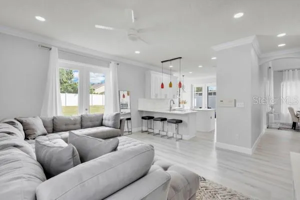 $589,900 | 721 Hardwood Circle, Orlando, FL 32828