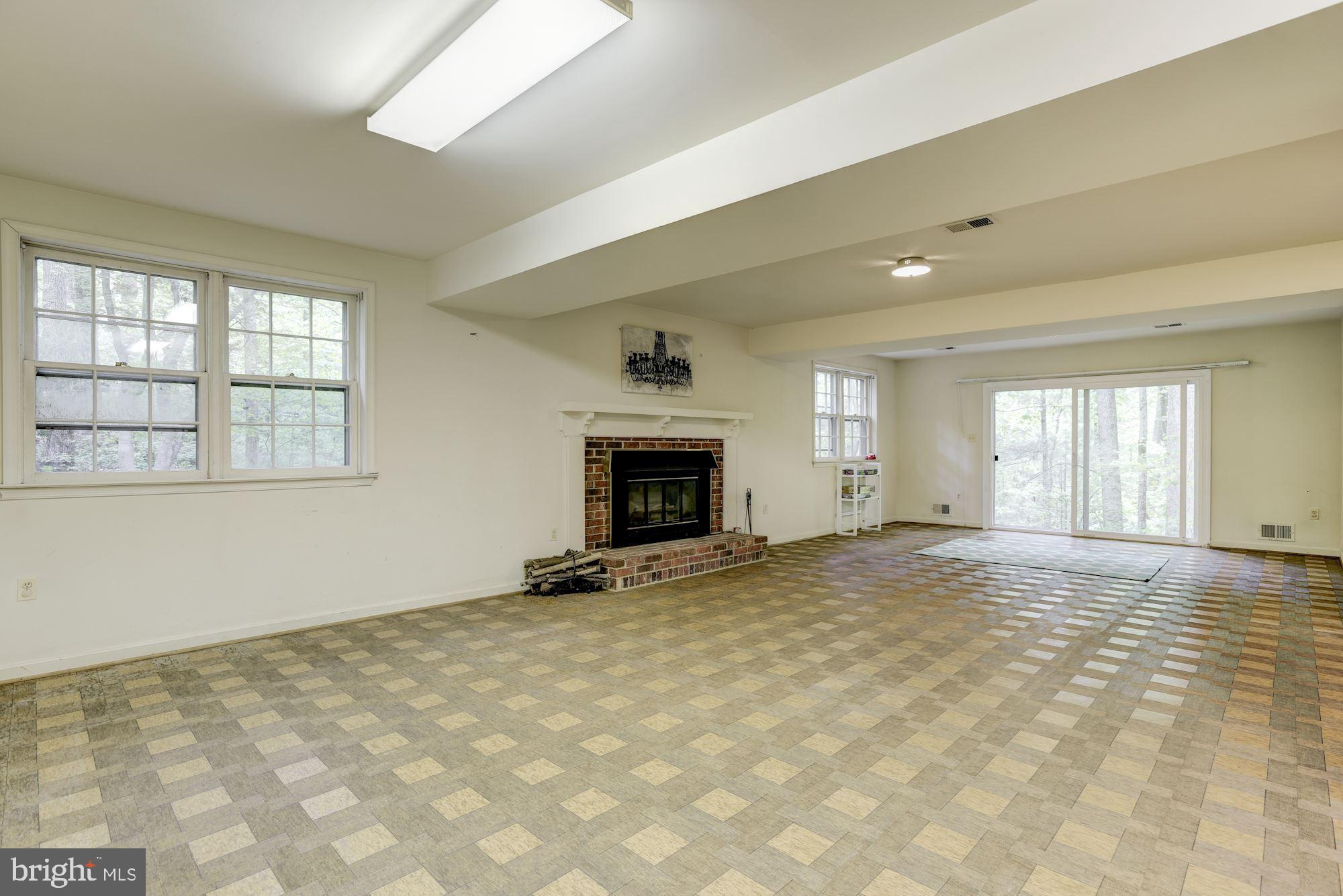 10715 Midsummer Drive Reston, VA 20191 - Photo 14 of 43 Walk-Out Lower Lvl w/ HUGE GREAT ROOM & Fireplace