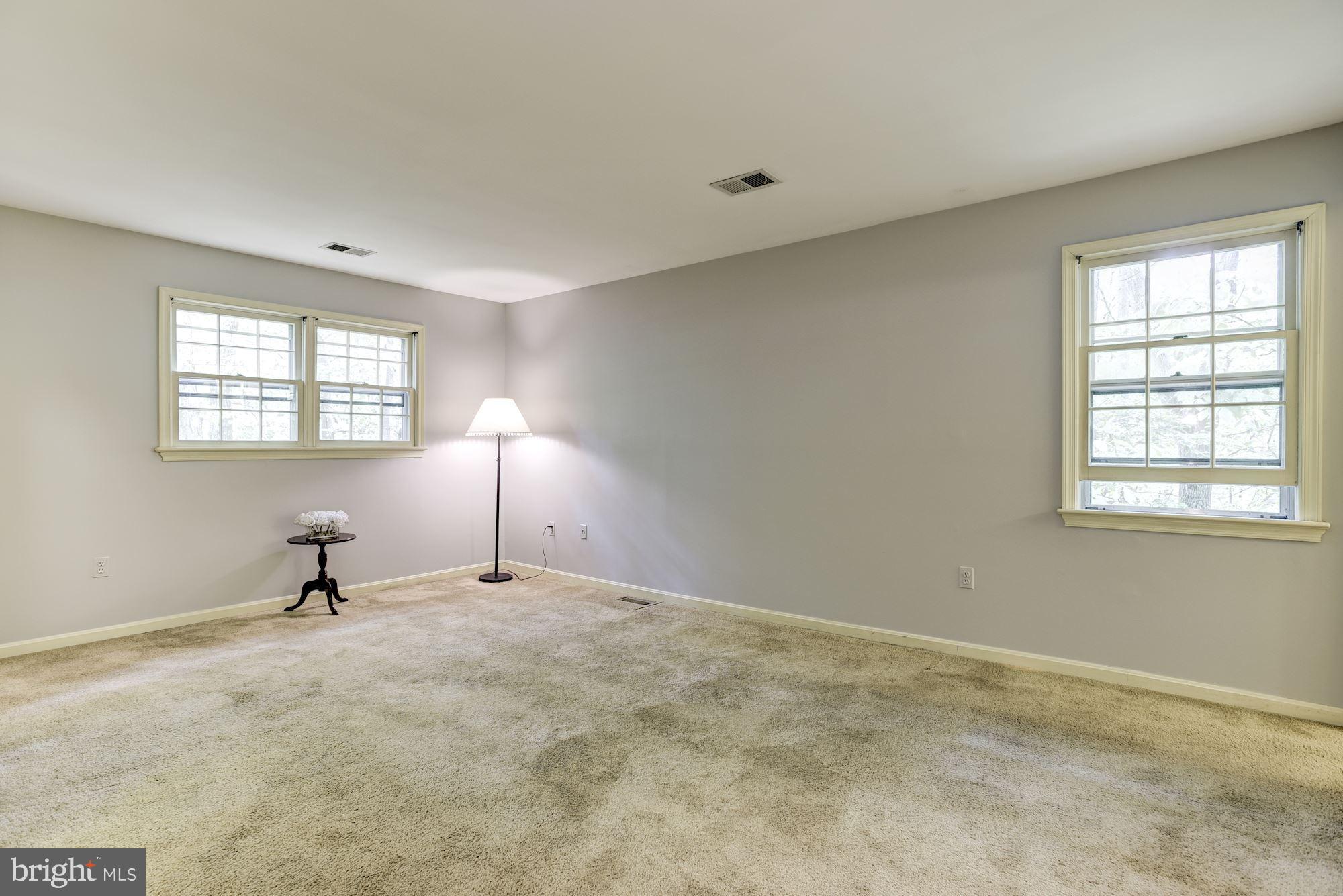 10715 Midsummer Drive Reston, VA 20191 - Photo 19 of 43 Main Level Master Bedroom w/ Large En-suite Bath