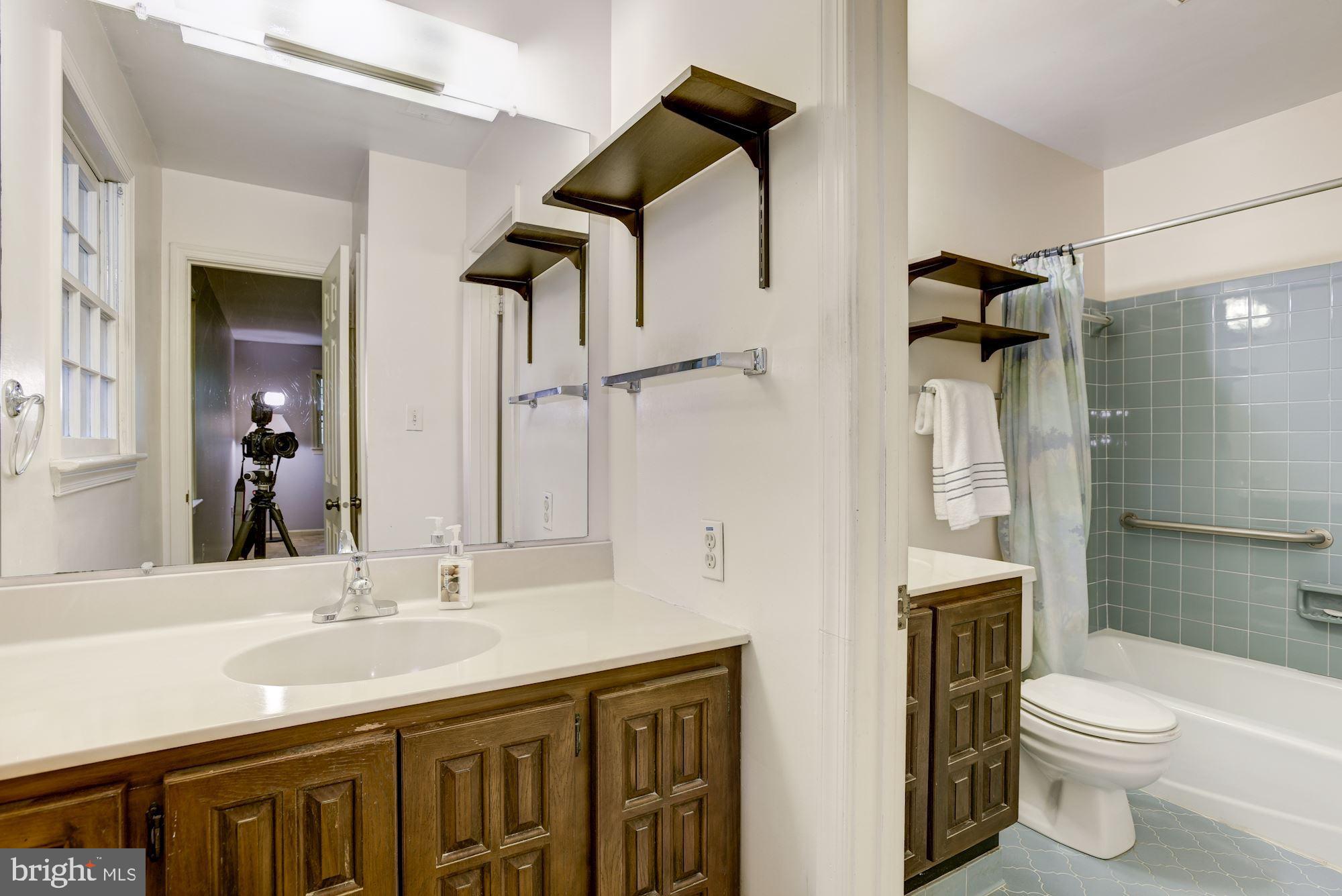 10715 Midsummer Drive Reston, VA 20191 - Photo 22 of 43