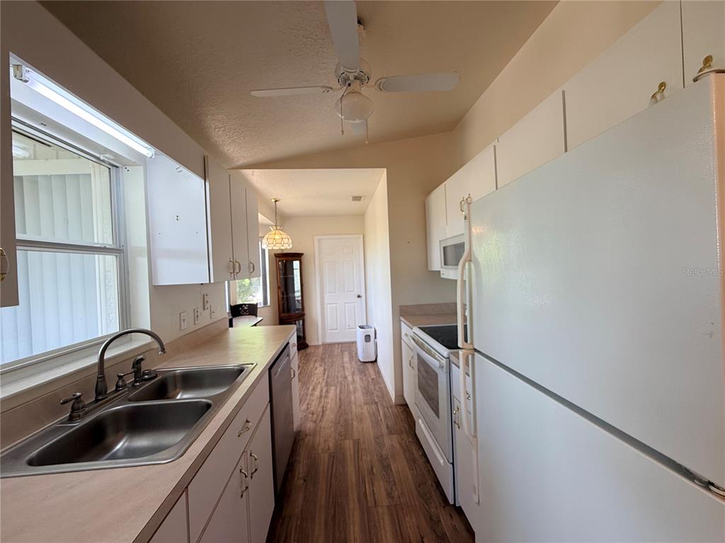 6159 Southwest 98th Loop Ocala, FL 34476 - Photo 15 of 24
