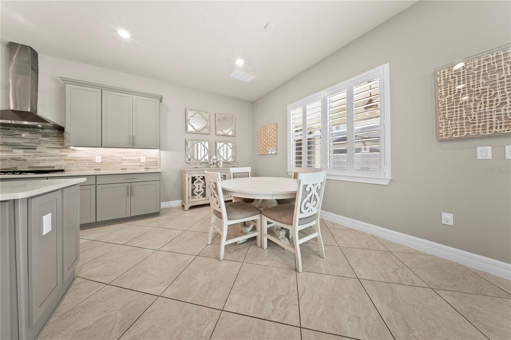 7905 Wandering Way Orlando, FL 32836 - Photo 8 of 70