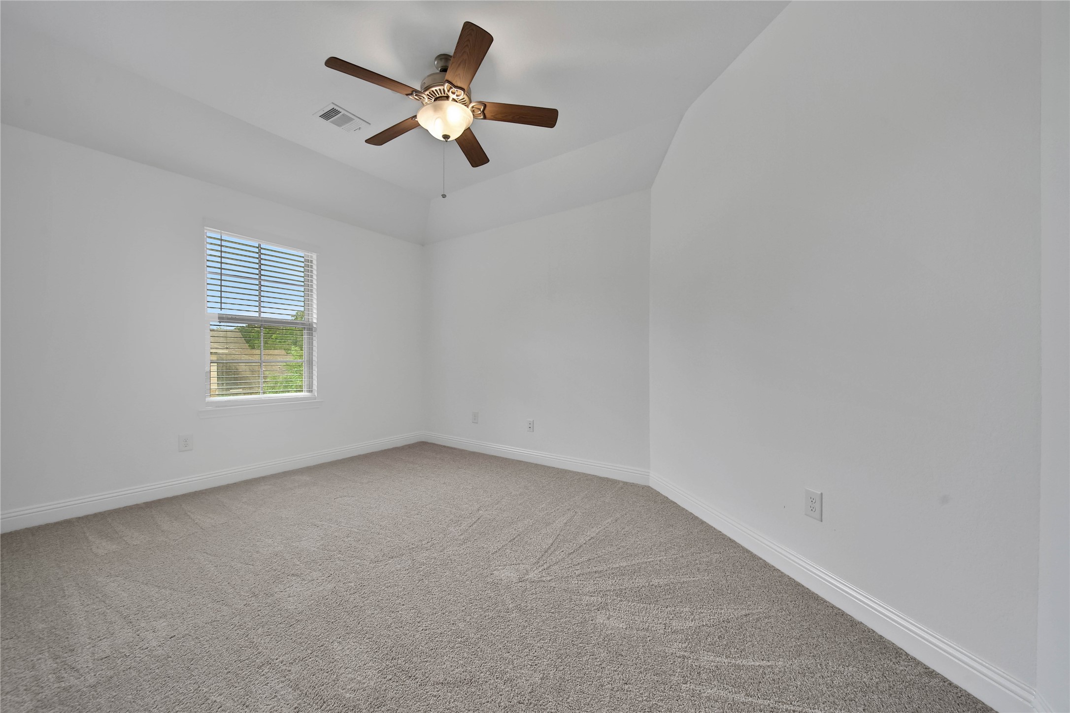 27 Waterfall Way Tomball, TX 77375 - Photo 25 of 29