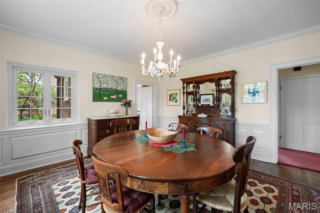 665 West Polo Drive Clayton, MO 63105 - Photo 13 of 67