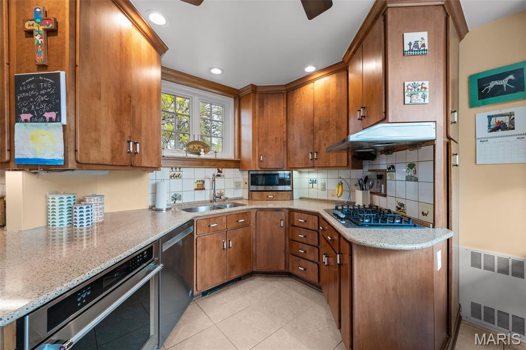 665 West Polo Drive Clayton, MO 63105 - Photo 16 of 67