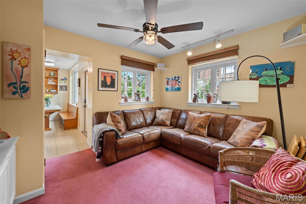 665 West Polo Drive Clayton, MO 63105 - Photo 18 of 67