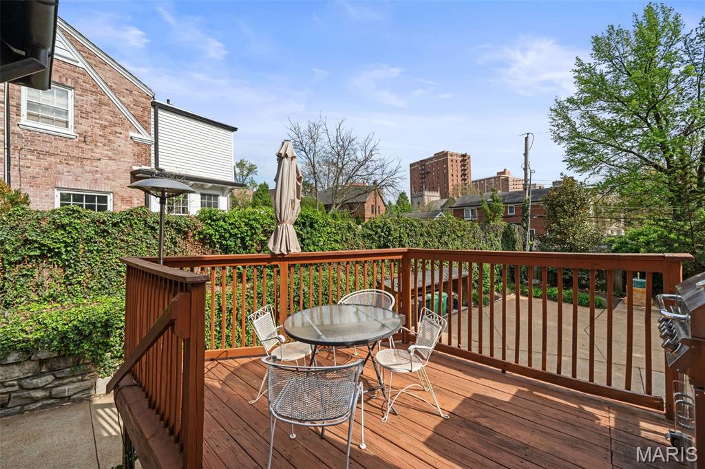 665 West Polo Drive Clayton, MO 63105 - Photo 39 of 67