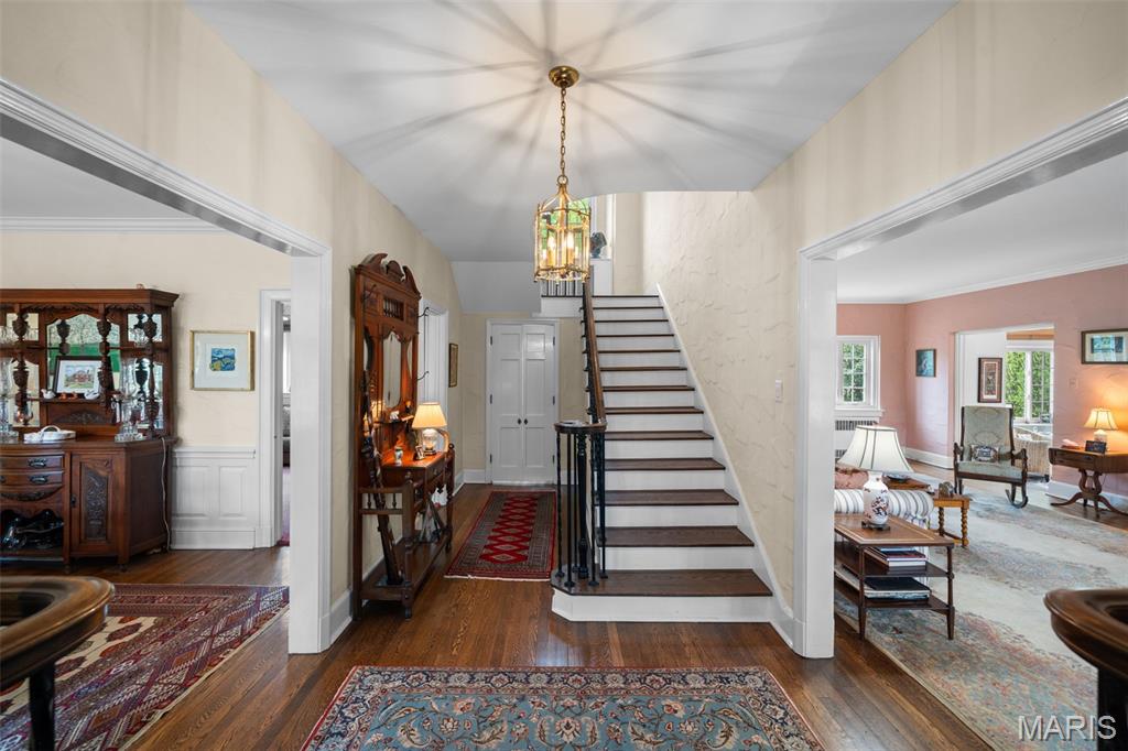 665 West Polo Drive Clayton, MO 63105 - Photo 6 of 67