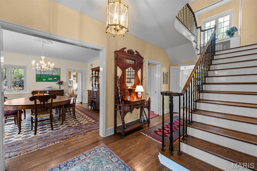 665 West Polo Drive Clayton, MO 63105 - Photo 7 of 67