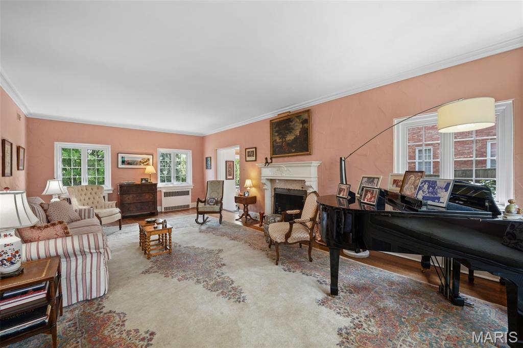 665 West Polo Drive Clayton, MO 63105 - Photo 8 of 67