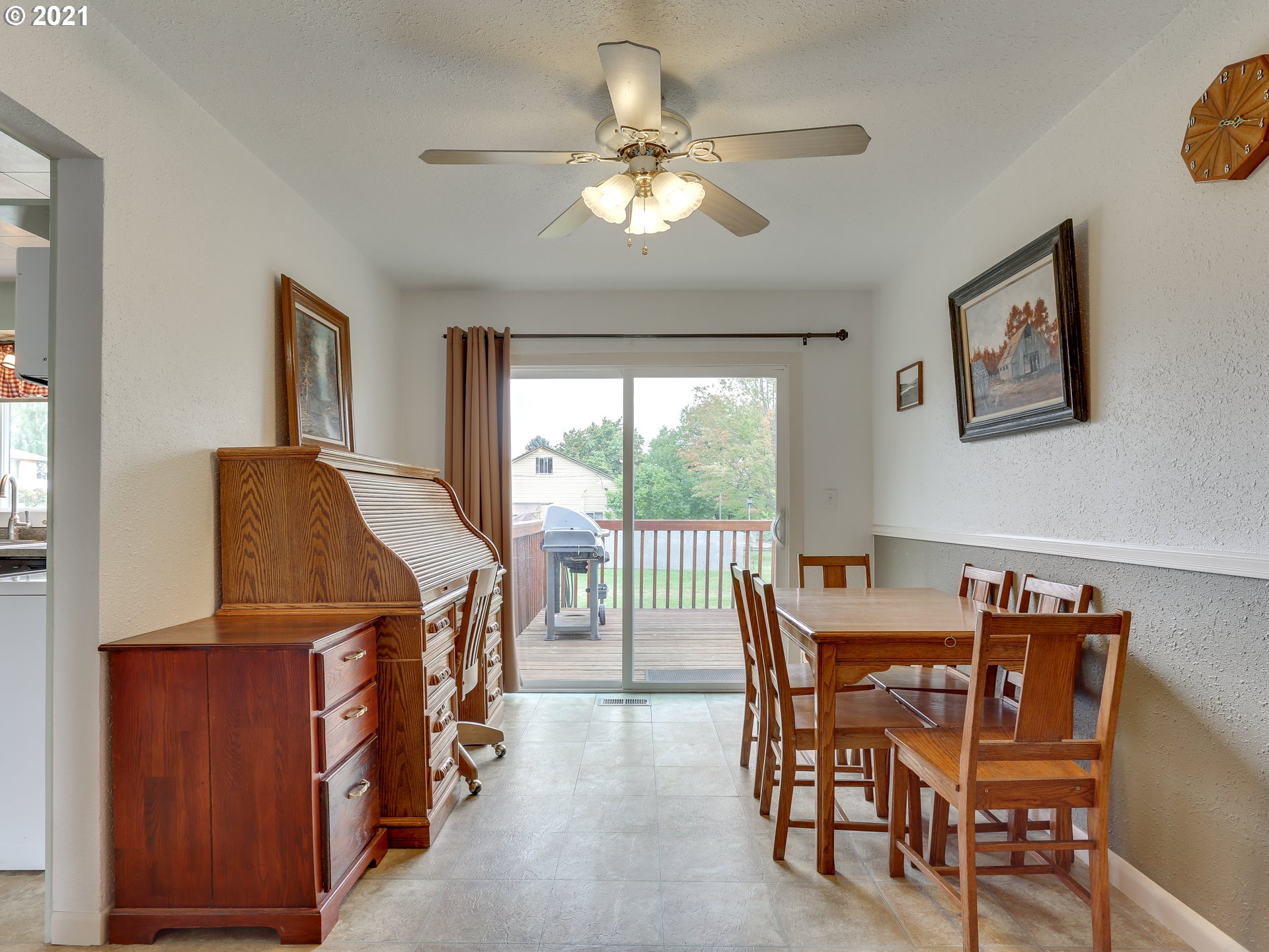 490 Heisler Street Dufur, OR 97021 - Photo 13 of 32 Gallery Image 13