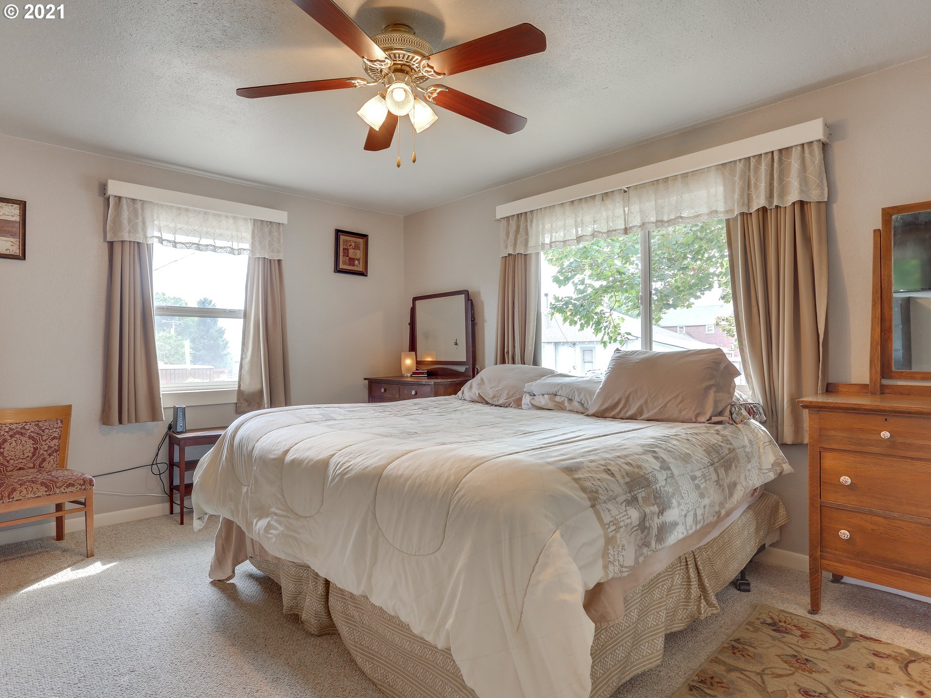 490 Heisler Street Dufur, OR 97021 - Photo 17 of 32 Gallery Image 17