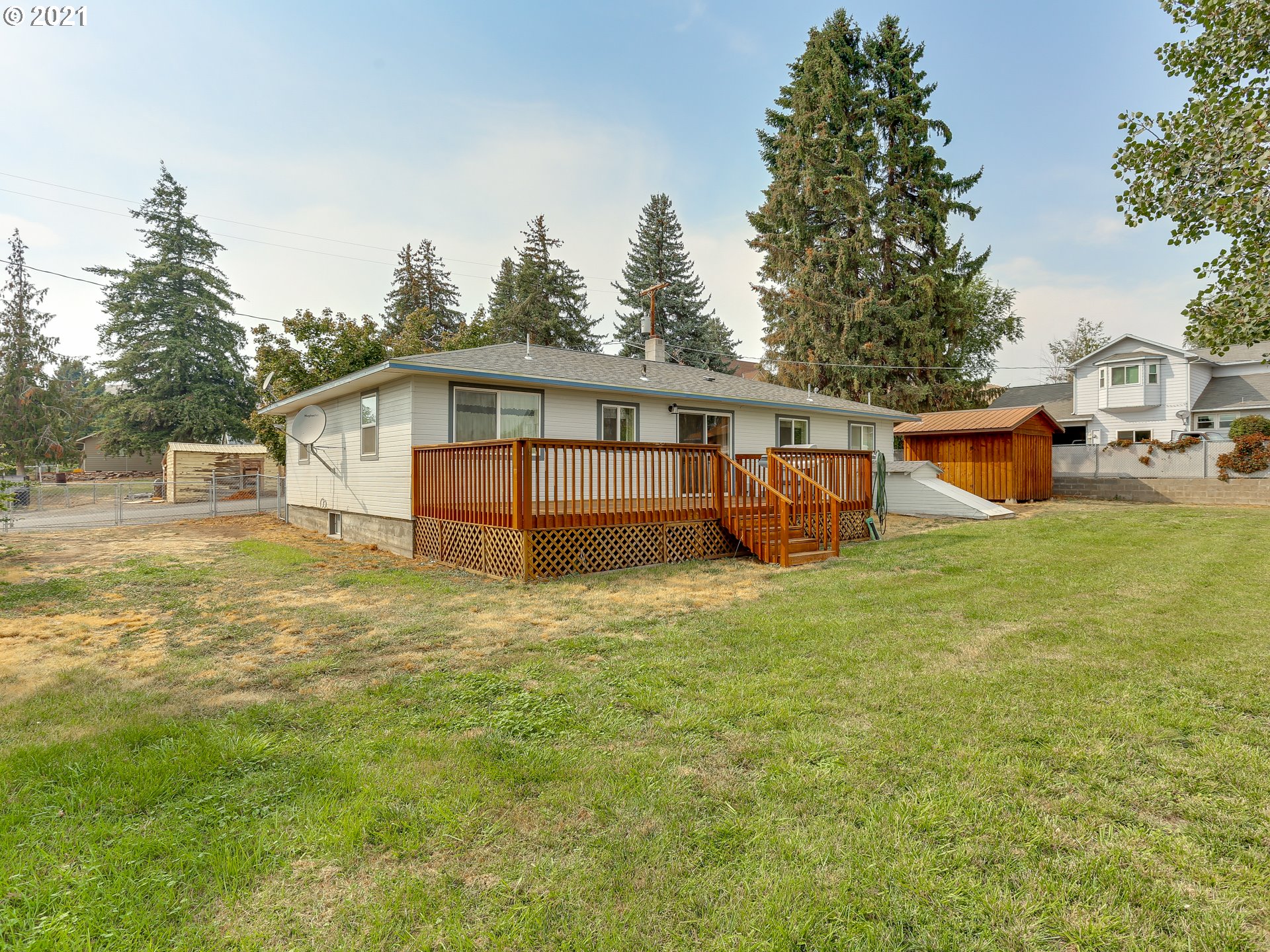 490 Heisler Street Dufur, OR 97021 - Photo 29 of 32 Gallery Image 29