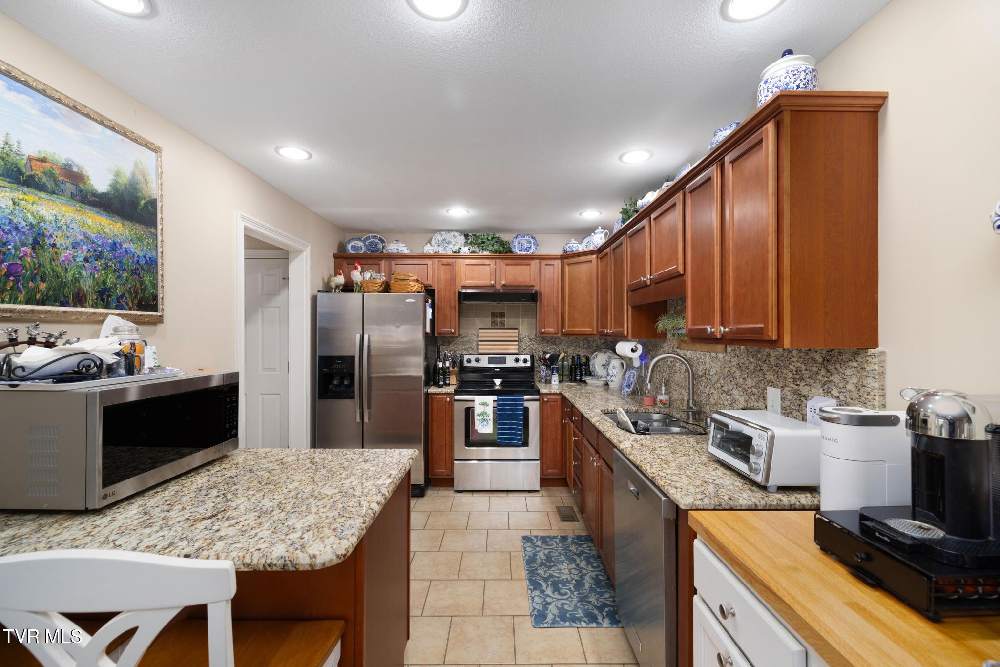 290 Telford New Victory Road Telford, TN 37690 - Photo 11 of 46 Kitchen