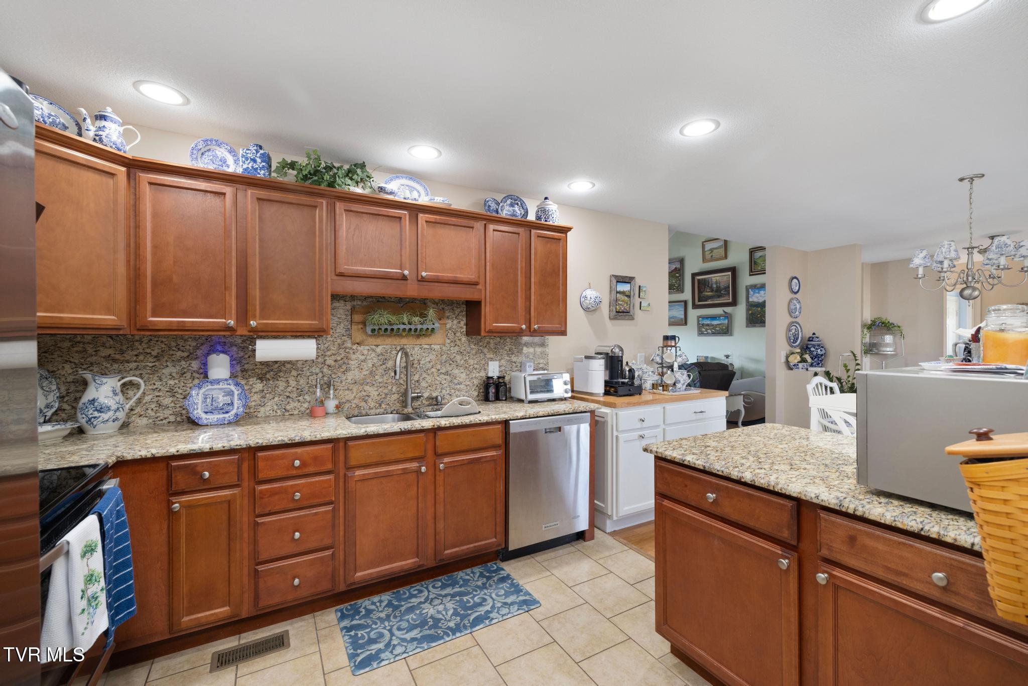 290 Telford New Victory Road Telford, TN 37690 - Photo 13 of 46 Kitchen