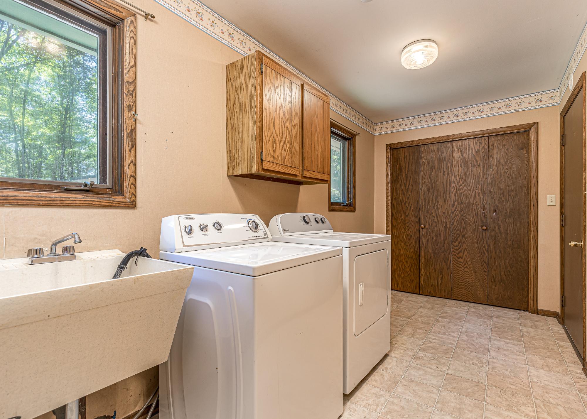 9531 Country Club Road Minocqua, WI 54548 - Photo 10 of 29 Gallery Image 10