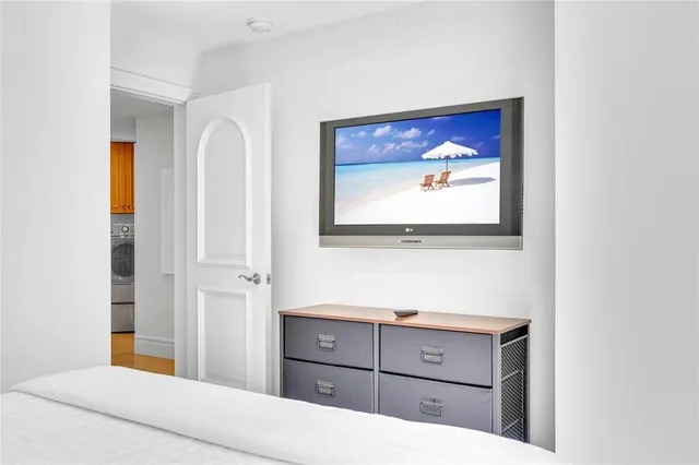 $40,000 | 74 Nurmi Drive, Fort Lauderdale, FL 33301