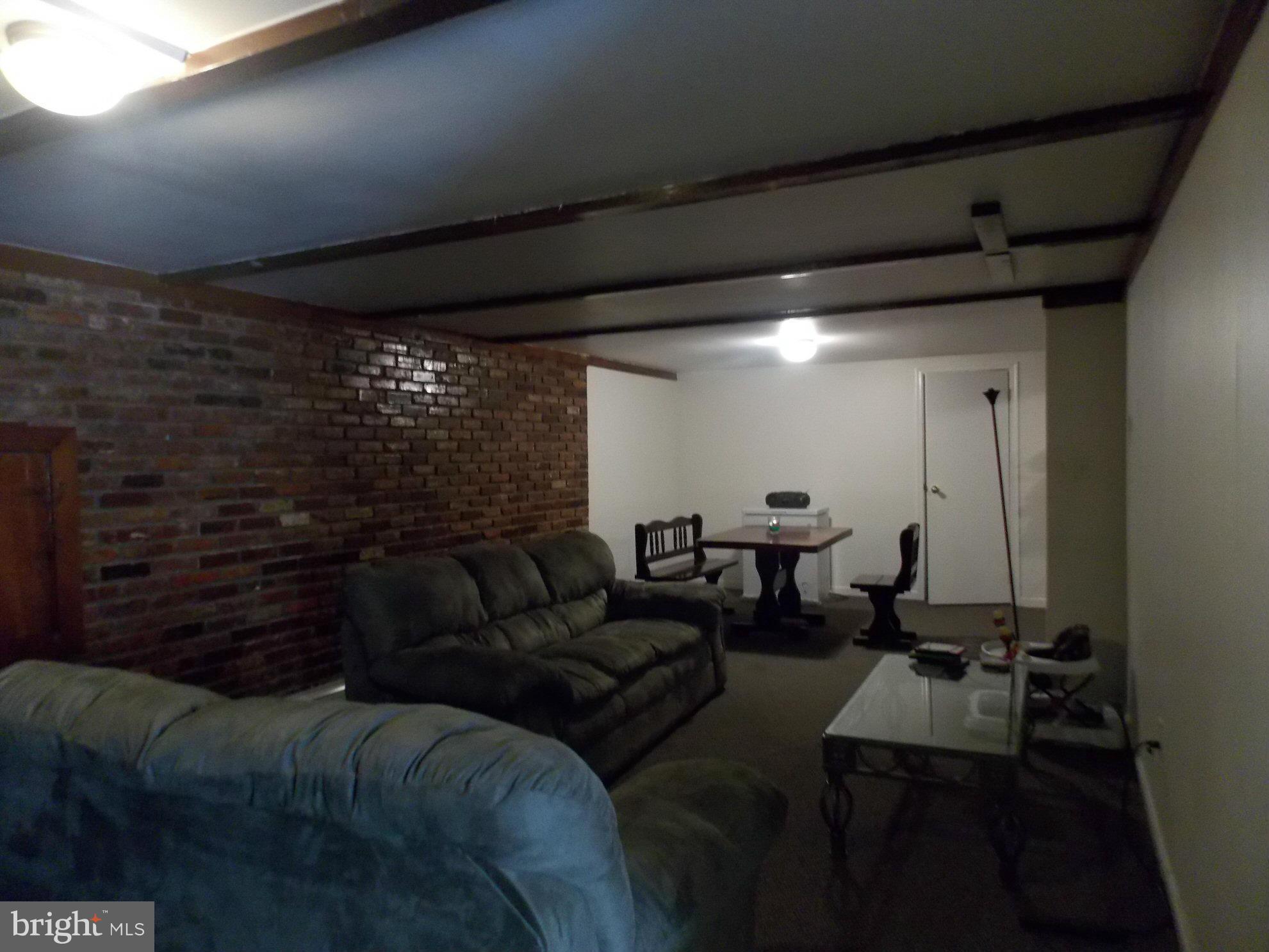 7300 Prince George Road Pikesville, MD 21207 - Photo 14 of 26 Family Room
