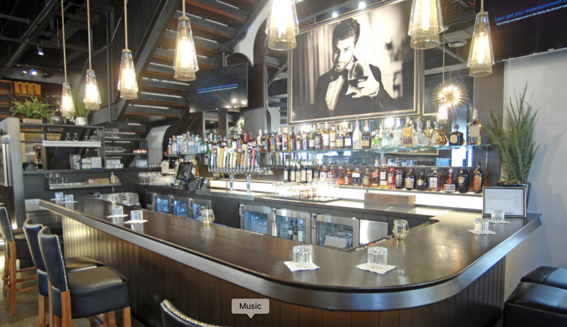 555 South Old Woodward Avenue, Unit 1507 Birmingham, MI 48009 - Photo 15 of 16 BIRMINGHAM PUB