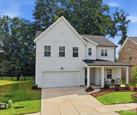 $665,000 | 8114 Franklin Trl Street, Charlotte, NC 28227