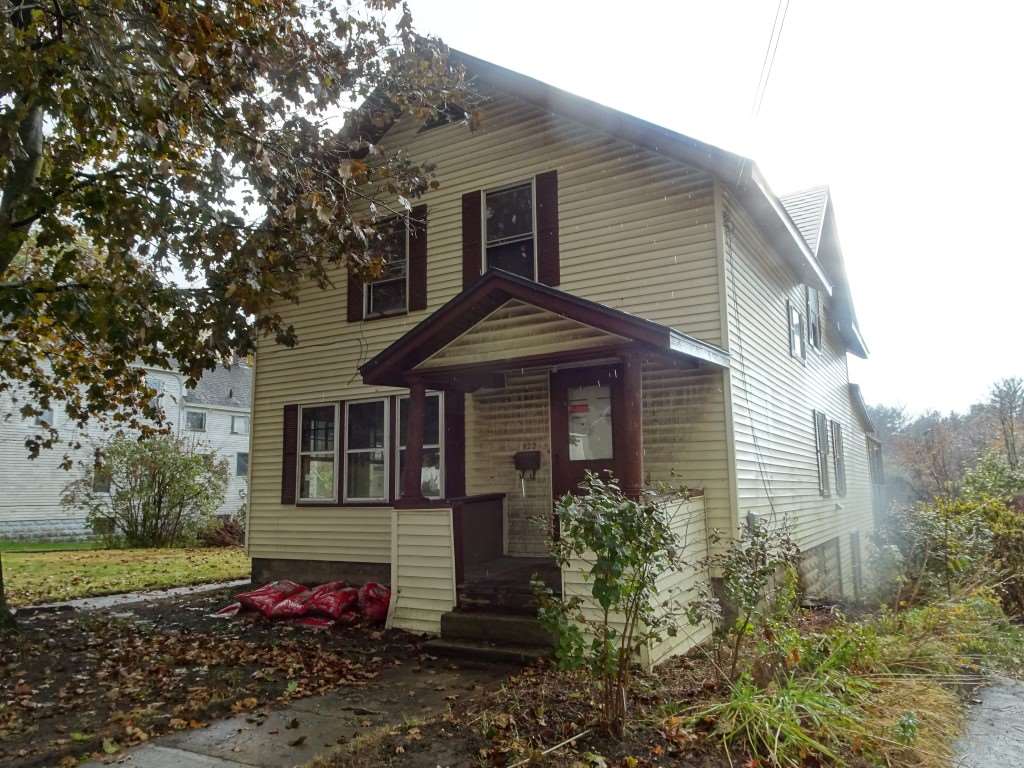422 Court Street Keene, NH 03431 - Photo 1 of 17 Gallery Image 1