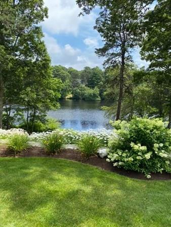 136 Pond Street Barnstable, MA 02655 - Photo 5 of 30 Gallery Image 5