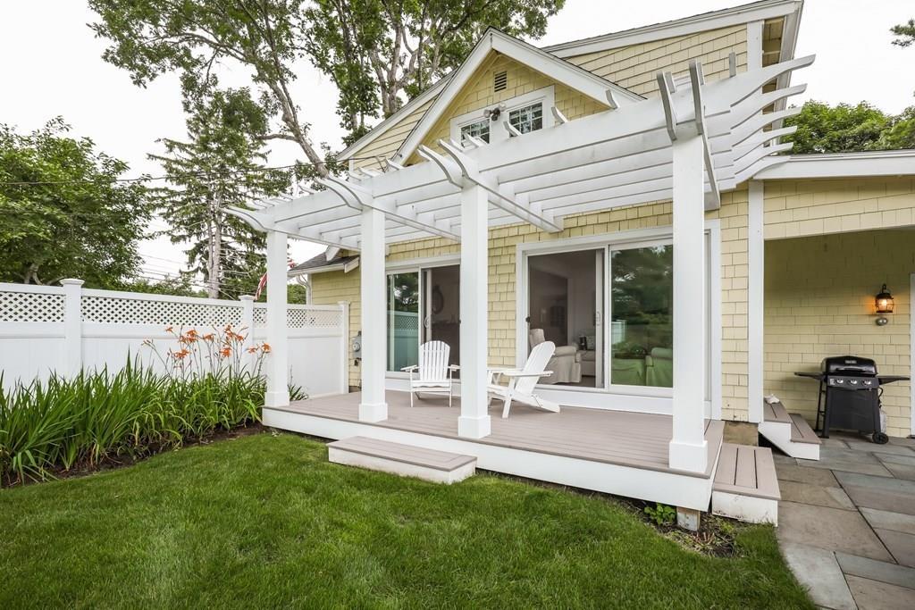 136 Pond Street Barnstable, MA 02655 - Photo 8 of 30 Gallery Image 8