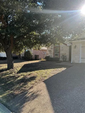$1,800 | 410 Prosperity Trail, McGregor, TX 76657