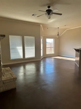$1,800 | 410 Prosperity Trail, McGregor, TX 76657