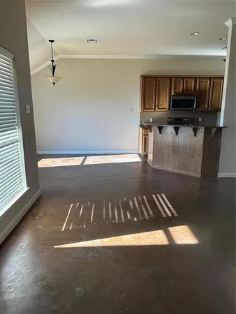 $1,800 | 410 Prosperity Trail, McGregor, TX 76657