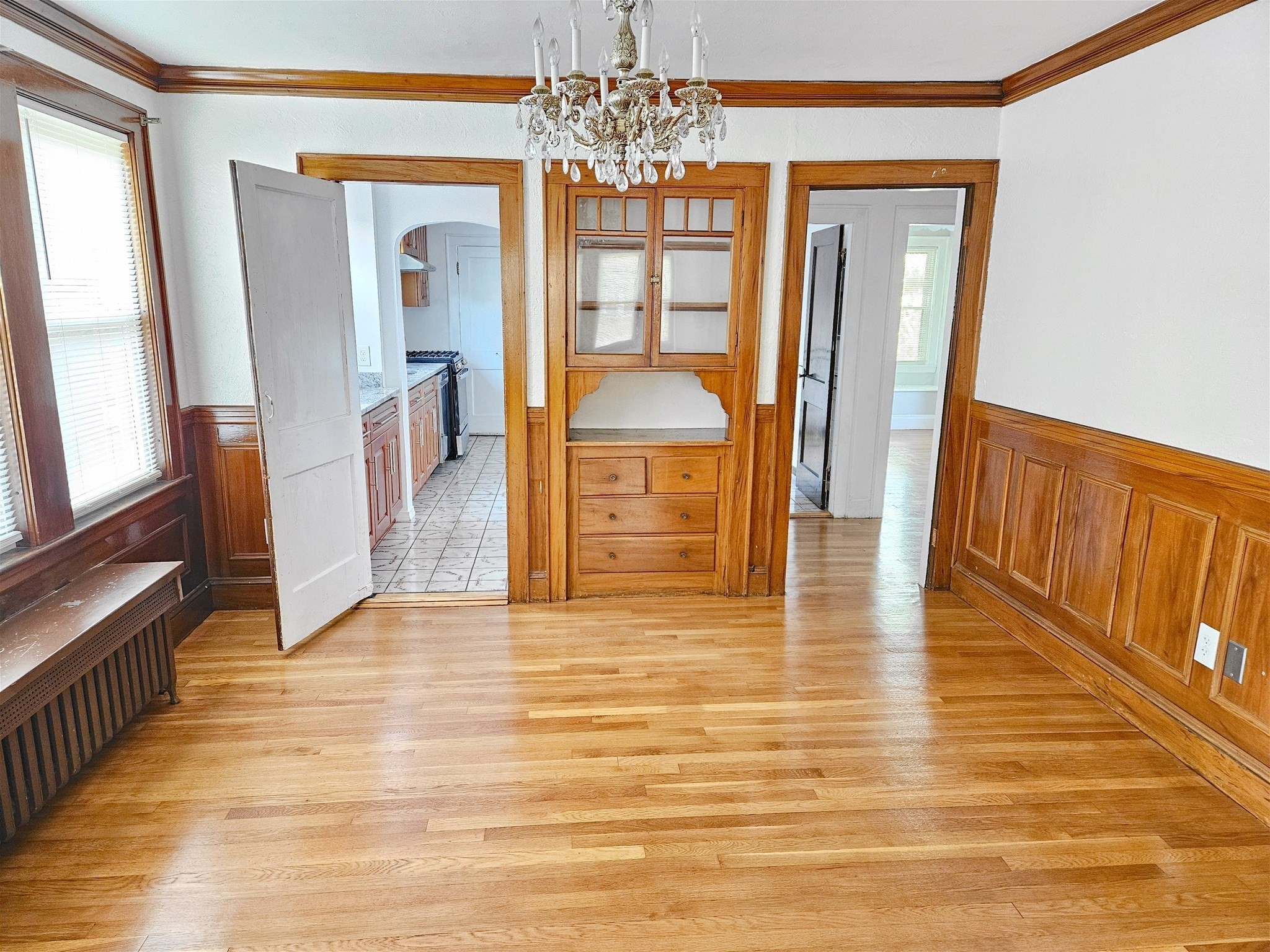 12 Hatherly Road, Unit 1 Boston, MA 02135 - Photo 2 of 19 Gallery Image 2