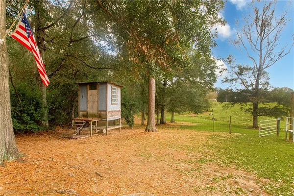 $299,000 | 16114 Cut Off Road, Kentwood, LA 70444
