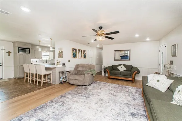 $299,000 | 16114 Cut Off Road, Kentwood, LA 70444