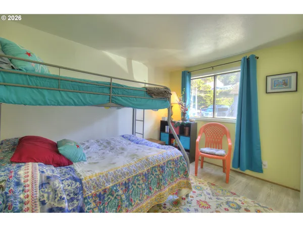 $399,500 | 29134 Ellensburg Avenue, Unit 2, Gold Beach, OR 97444