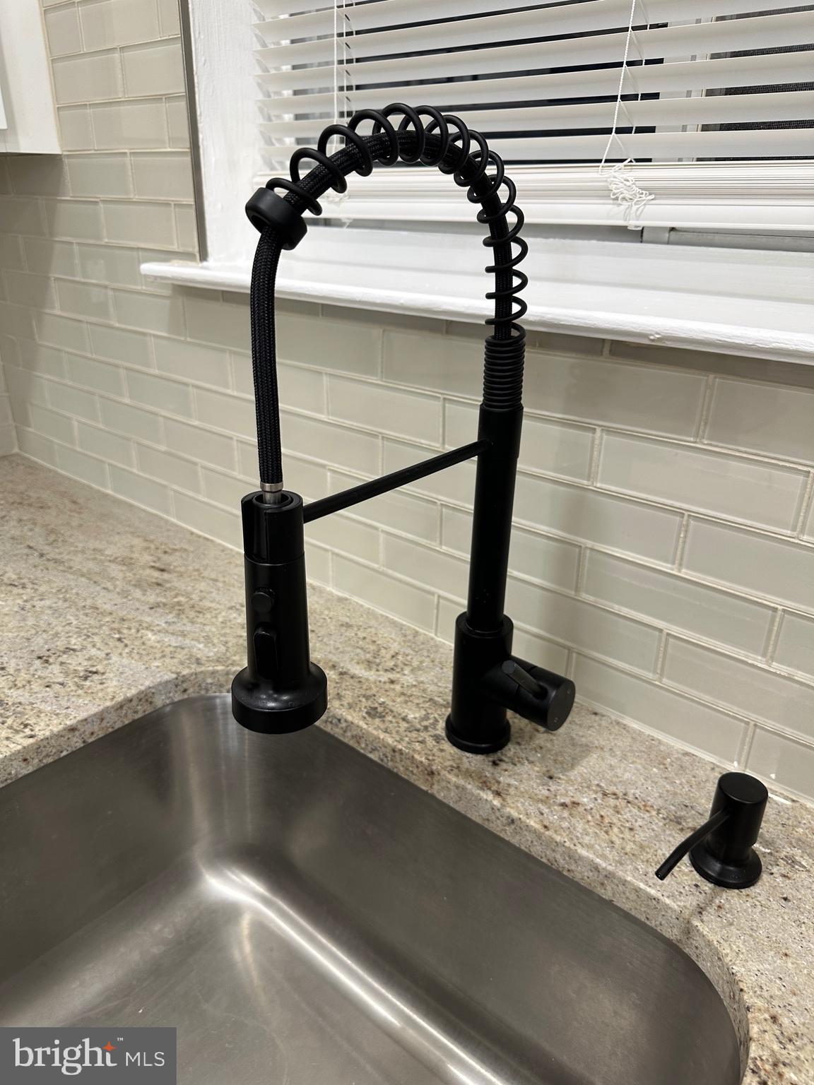 9405 Kirkwood Road Philadelphia, PA 19114 - Photo 14 of 66