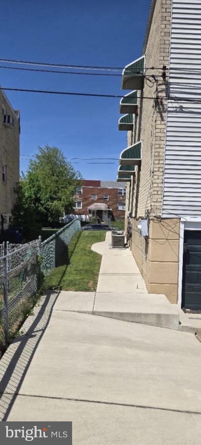 9405 Kirkwood Road Philadelphia, PA 19114 - Photo 65 of 66 a view of entryway and hall