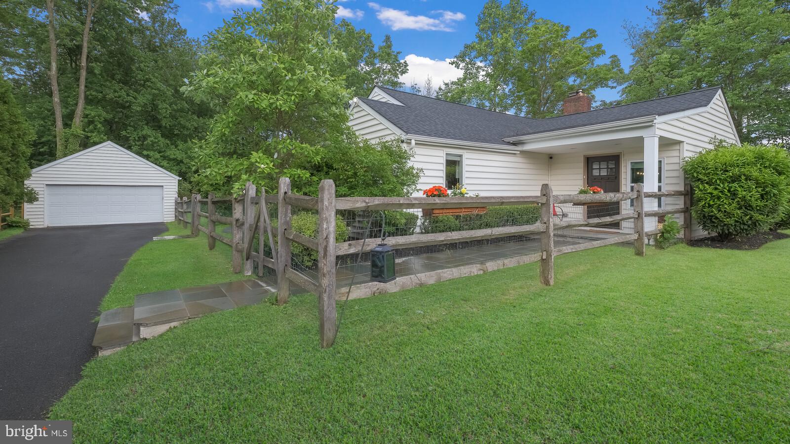 4897 Mechanicsville Road Doylestown, PA 18902 - Photo 2 of 37 Fenced in front