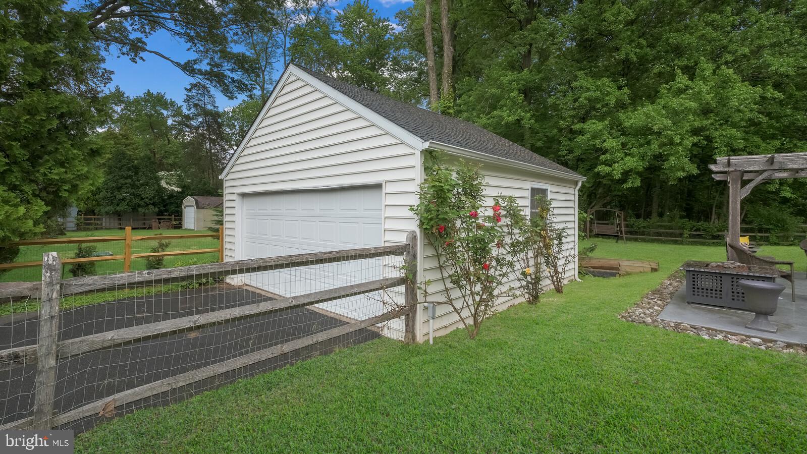 4897 Mechanicsville Road Doylestown, PA 18902 - Photo 37 of 37 Detached Garage