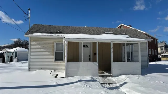 $158,000 | 213 Maplewood Avenue, Beaver, PA 15009