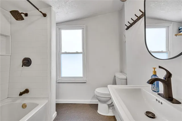 $158,000 | 213 Maplewood Avenue, Beaver, PA 15009