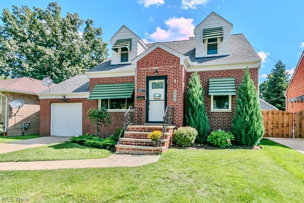 1279 Sunset Road Mayfield Heights, OH 44124 - Photo 1 of 41 Gallery Image 1