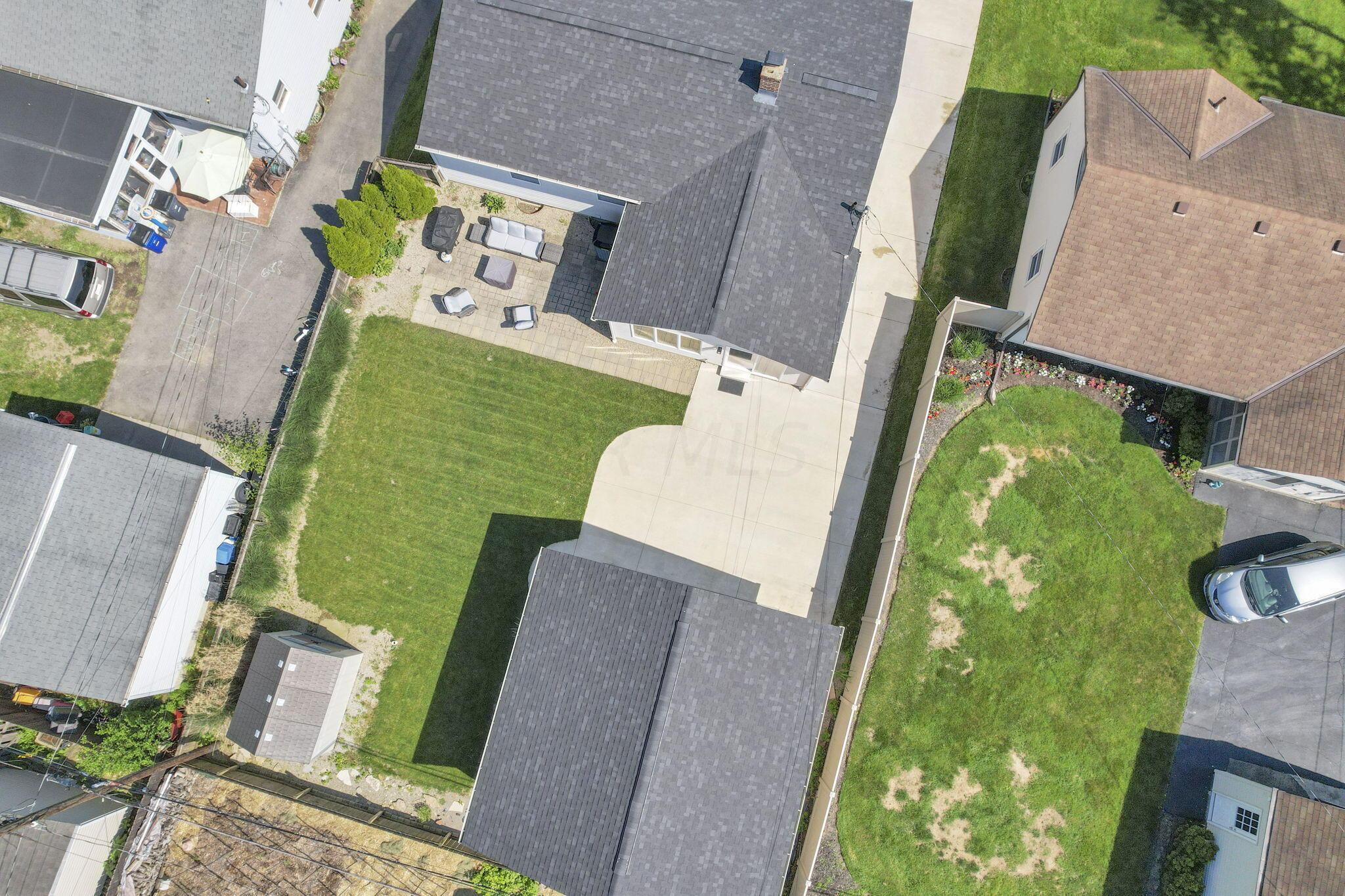 2731 Nottingham Road Columbus, OH 43221 - Photo 46 of 52 66-web-or-mls-dji_fly_20240520_105206_95