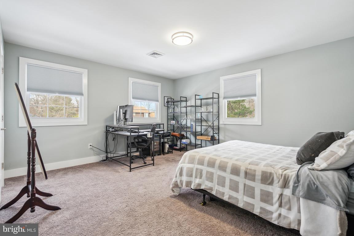 85 Charlann Circle Cherry Hill, NJ 08003 - Photo 21 of 25 Bedroom 4