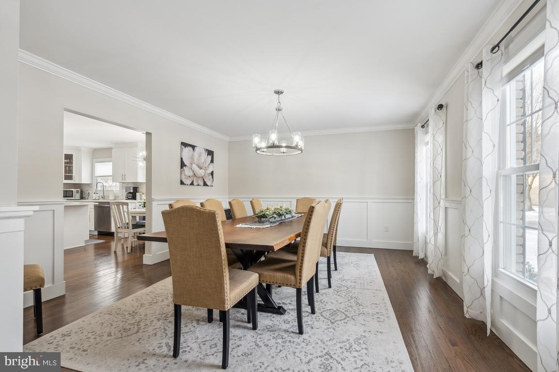 85 Charlann Circle Cherry Hill, NJ 08003 - Photo 8 of 25 Dining Room