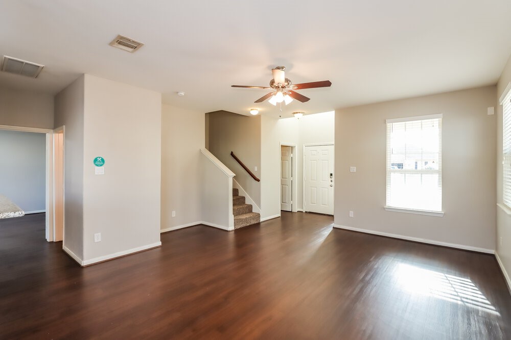 21822 Octavia Way Houston, TX 77073 - Photo 6 of 17