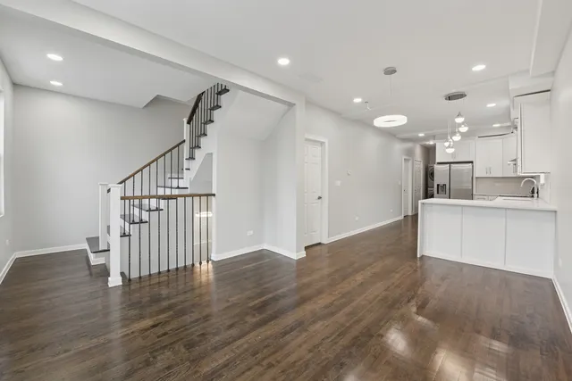 $569,000 | 4904 West 31st Street, Cicero, IL 60804